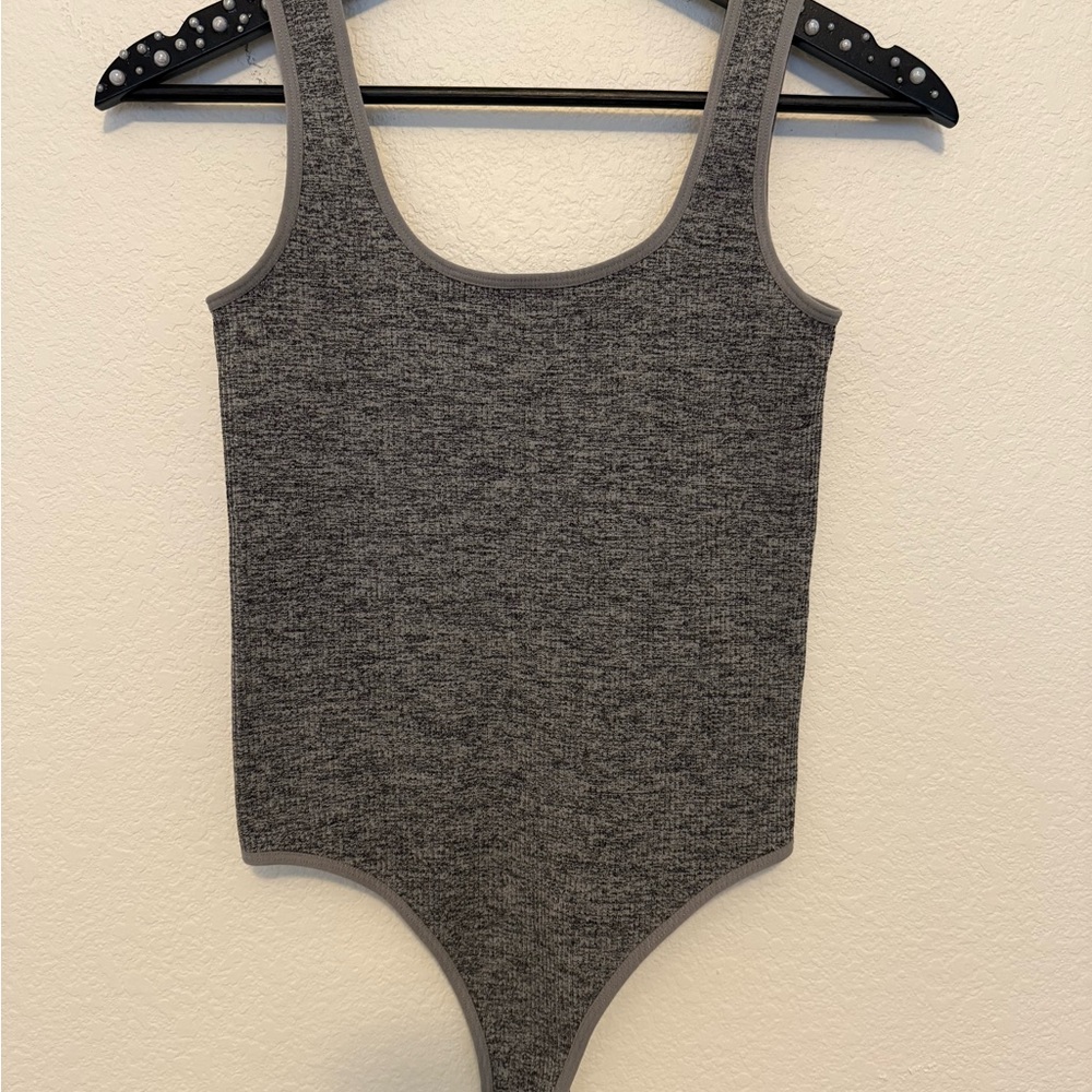 UEC Colsie Gray Sleeveless Bodysuit